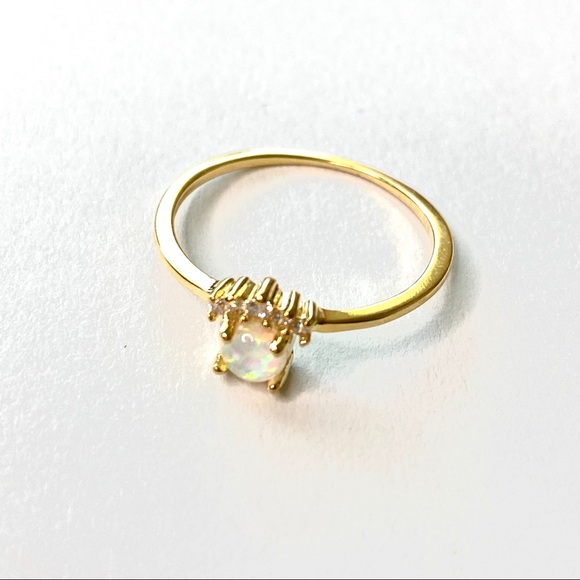 Snow Princess White Fire Opal Gold Crystal Ring - Picture 2 of 4